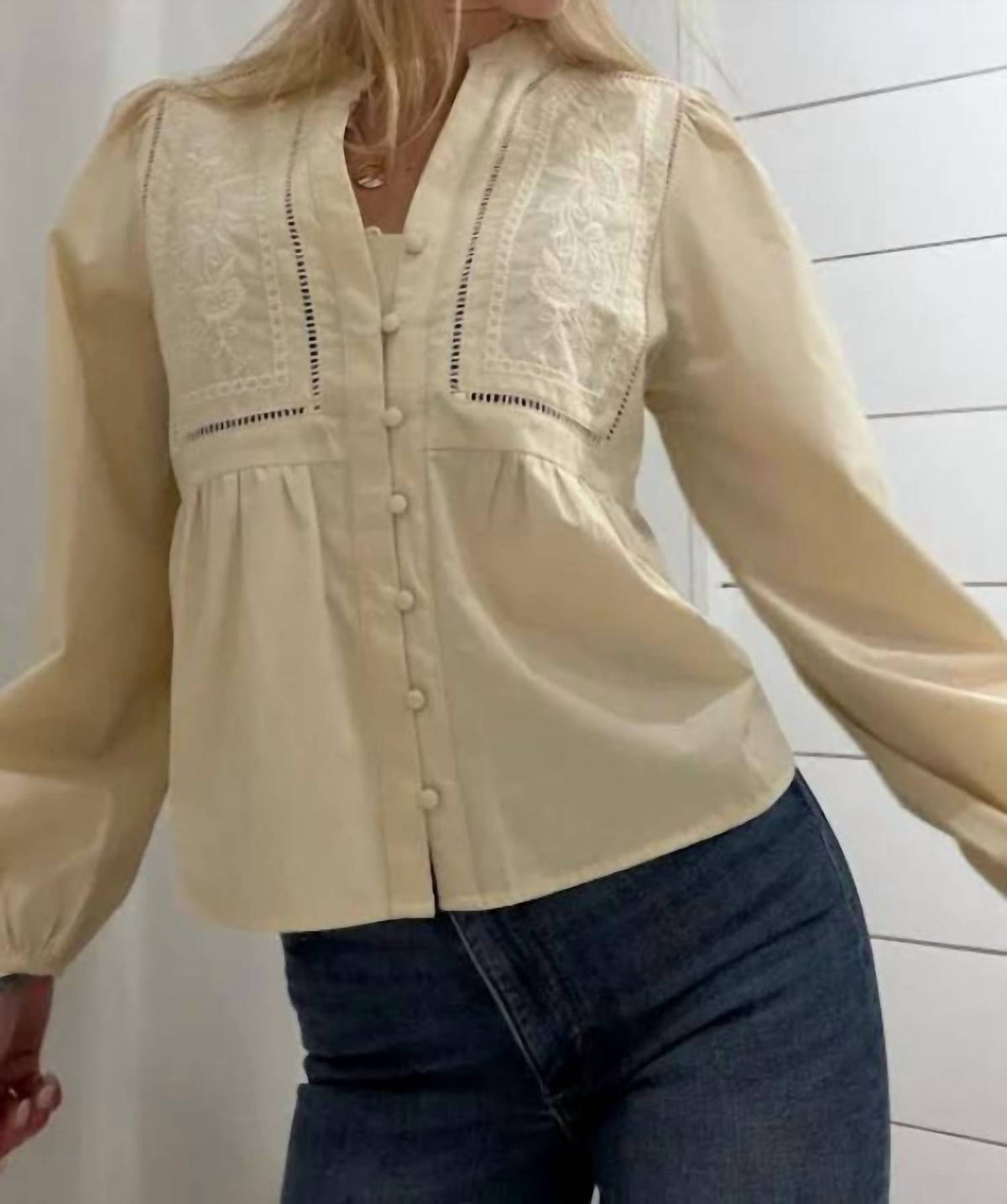 Mint Exclusives - Evie Embroidered Peasant Blouse
