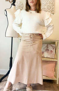 J.Nna - Ruffle Shoulder Quilted Knit Sweater