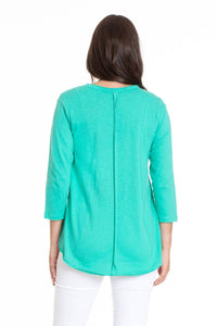 Apny - Flowy V-neck Tee