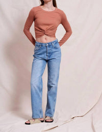 Sundry - Front Twist Long Sleeve T-shirt