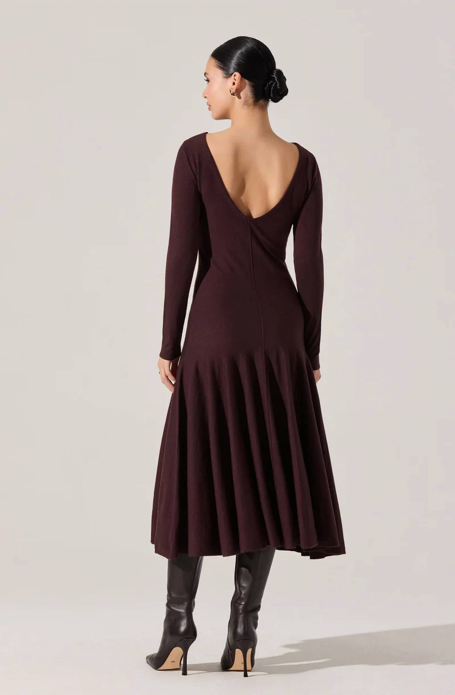 Astr - Doreyda Sweater Dress
