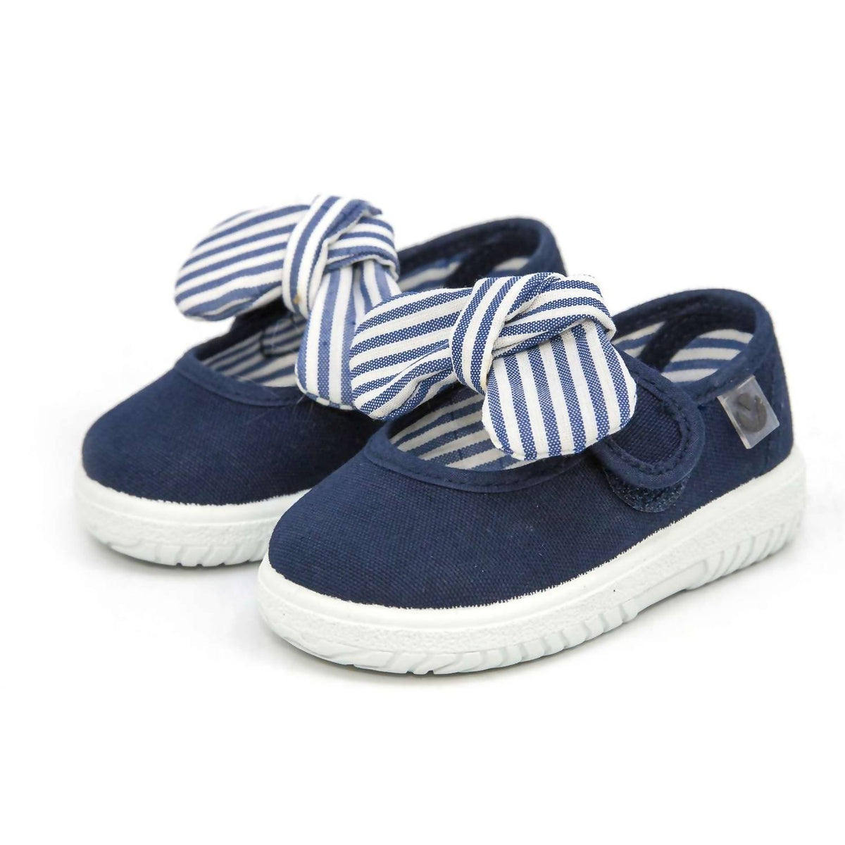 Victoria - Girls' Slip On Canvas Bow Shoes