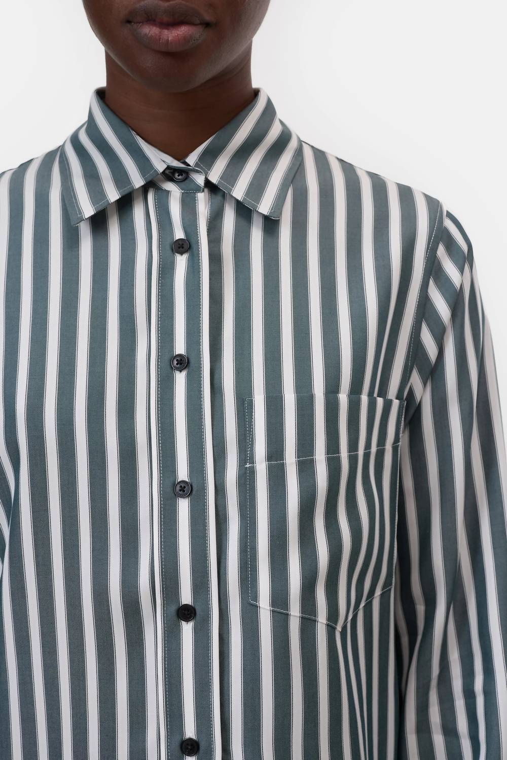 Closed - Women's Cropped Classic Shirt