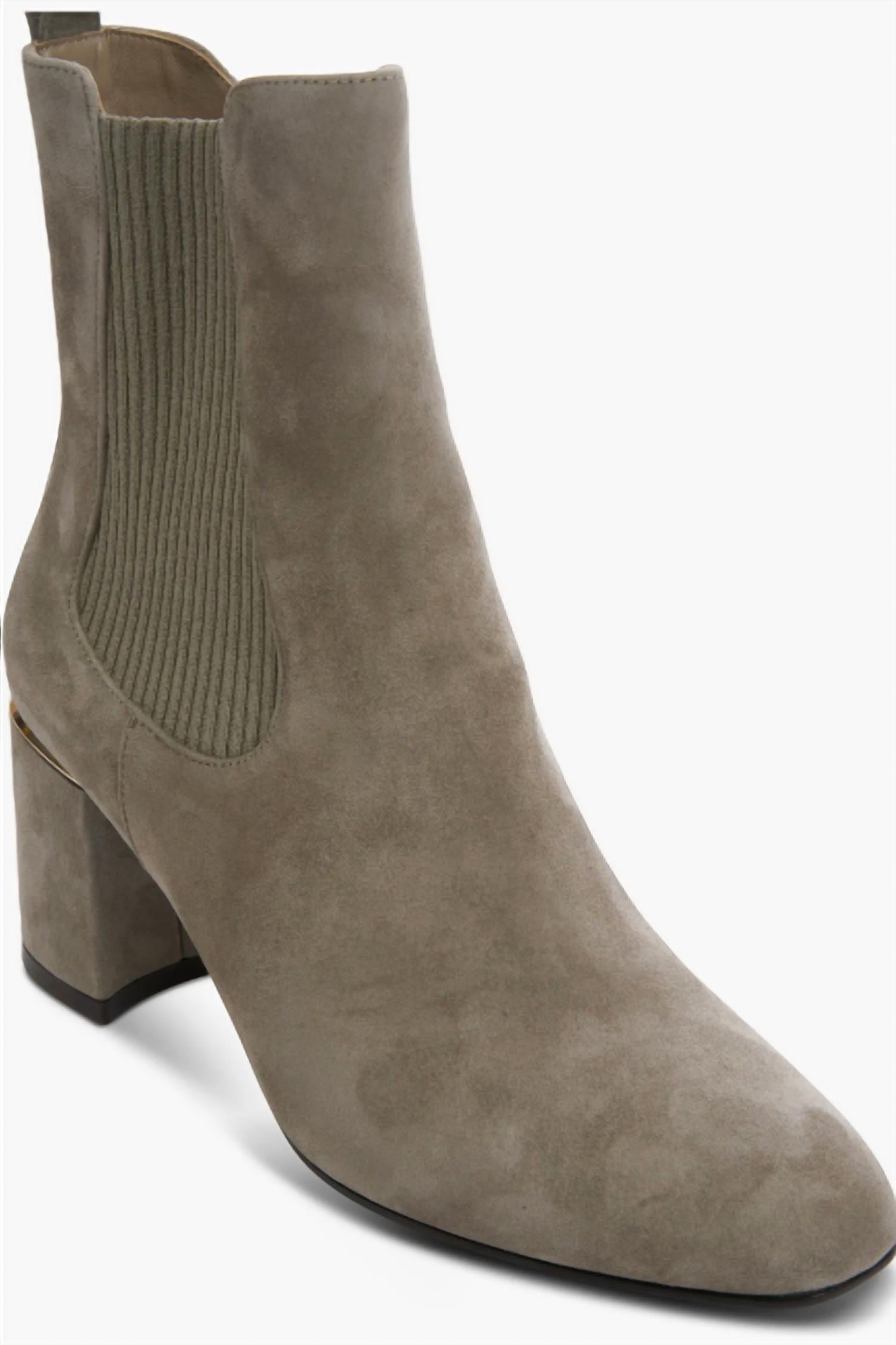 Vaneli - Women's Ilias Block Heel Bootie