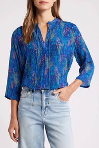 Apny - V-neck With Tassel Blouse