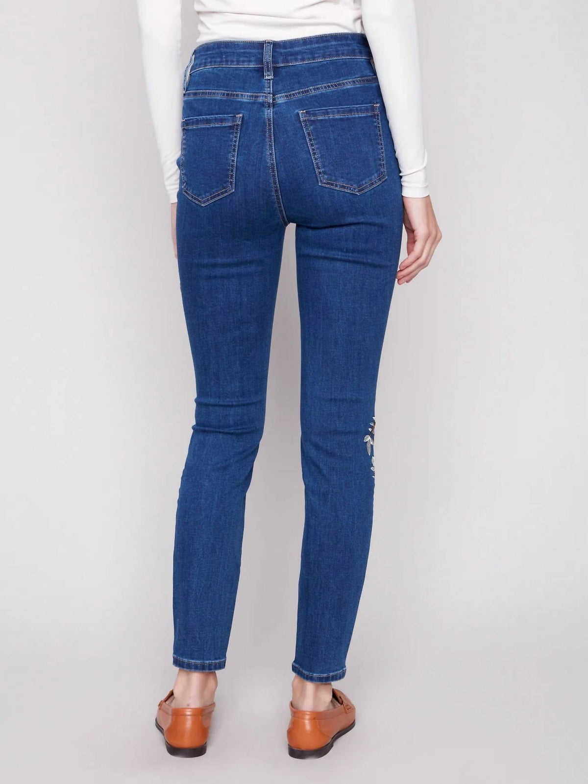 Charlie B - Beaded Embroidery Stretch Jeans