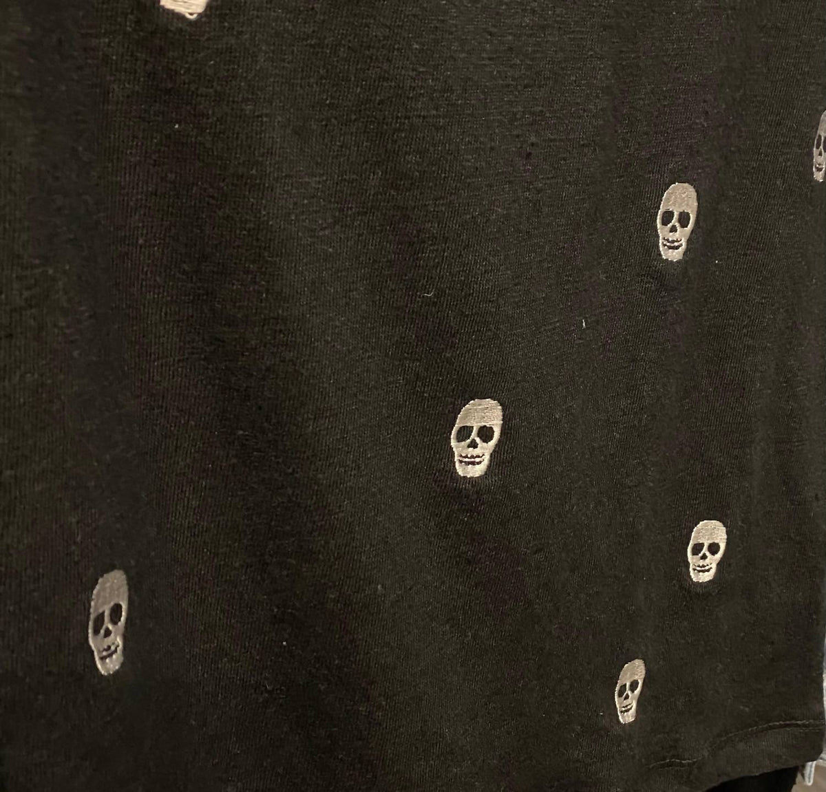 Chaser - Women's All Over Skull Tee