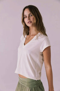 Chaser - Gator Starry V Neck Tee