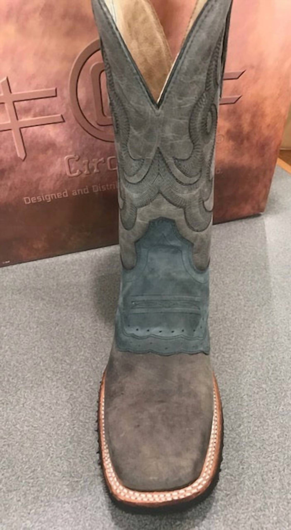 Circle G - Men's Embroidered Boots