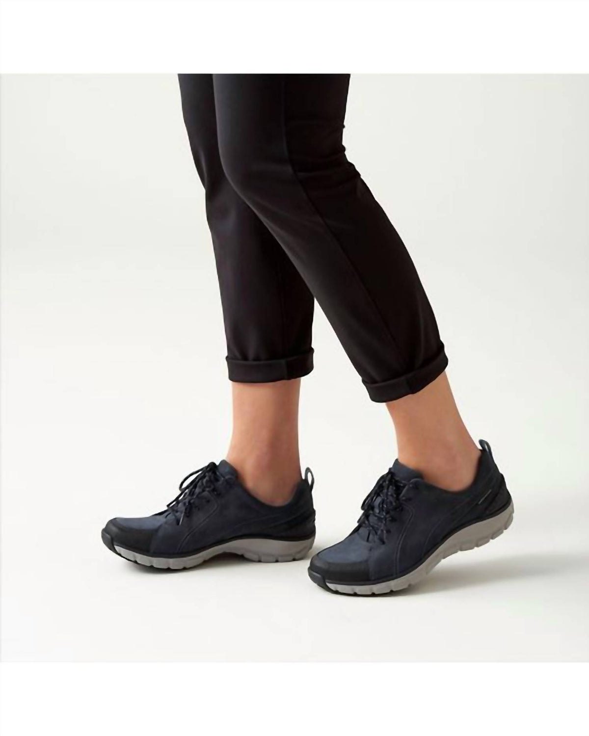 Clarks - Men's Wave Go Leather Sneakers