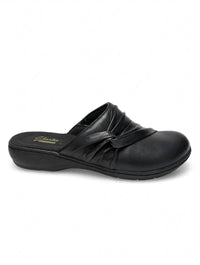 Clarks - Women's Leisa Deina Clogs