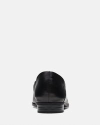 Clarks - Women's Sarafyna Freva Loafer - black - flats - leather