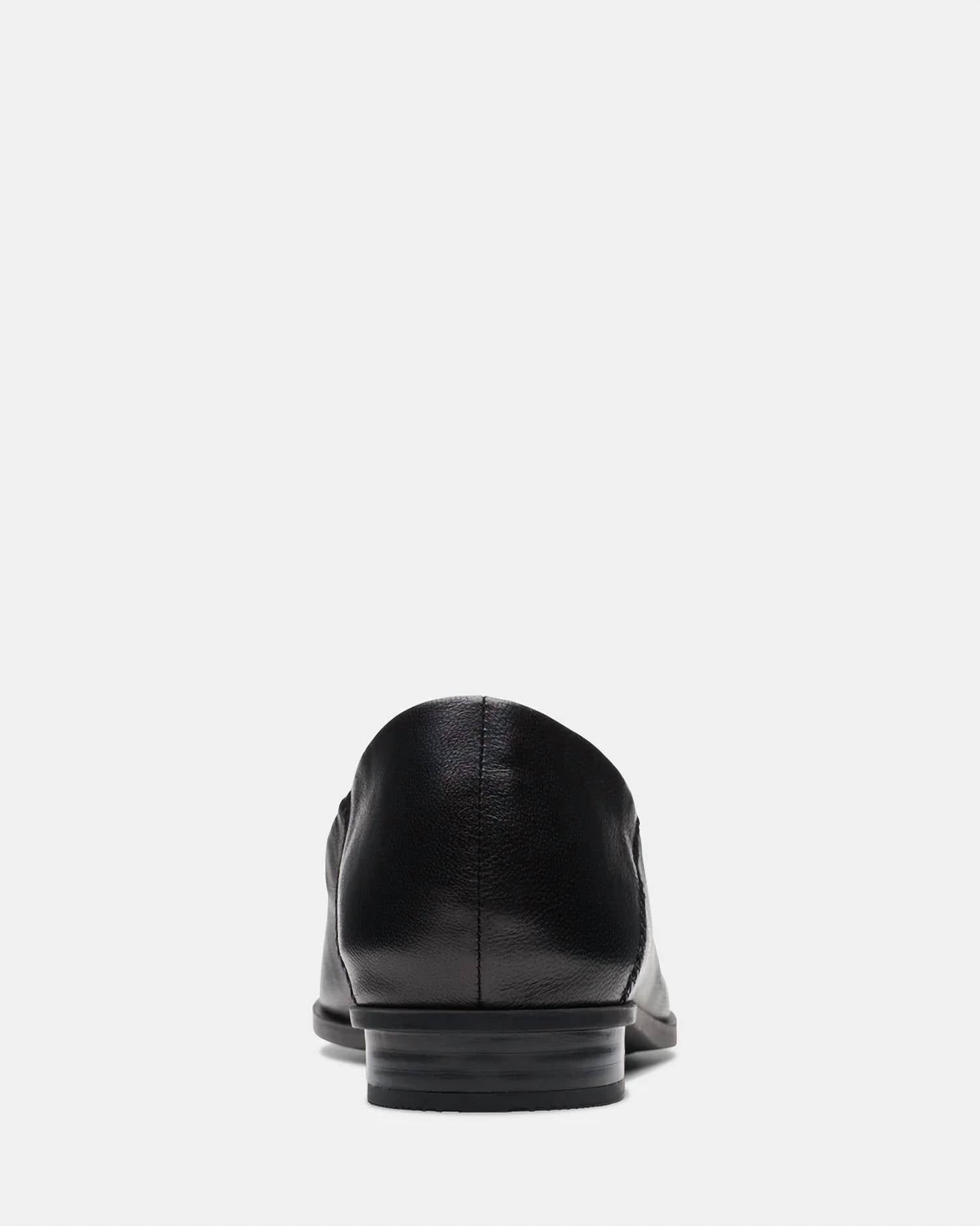 Clarks - Women's Sarafyna Freva Loafer - black - flats - leather