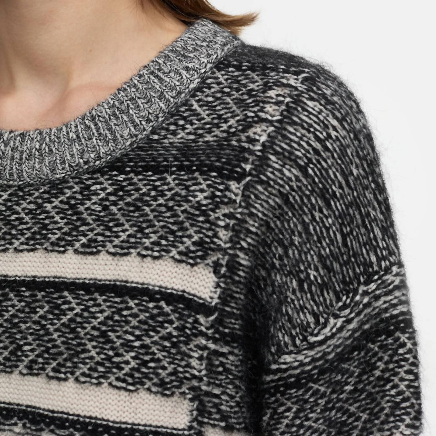 Closed - Alpaca Mix Jacquard Jumper Pullover - black - clothing - hoodies