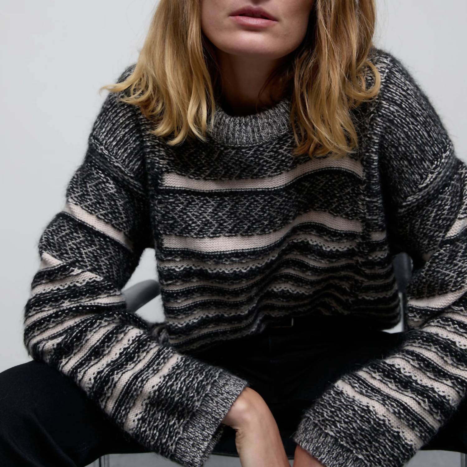 Closed - Alpaca Mix Jacquard Jumper Pullover - black - clothing - hoodies