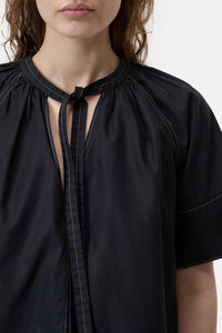 Closed - Cropped Top