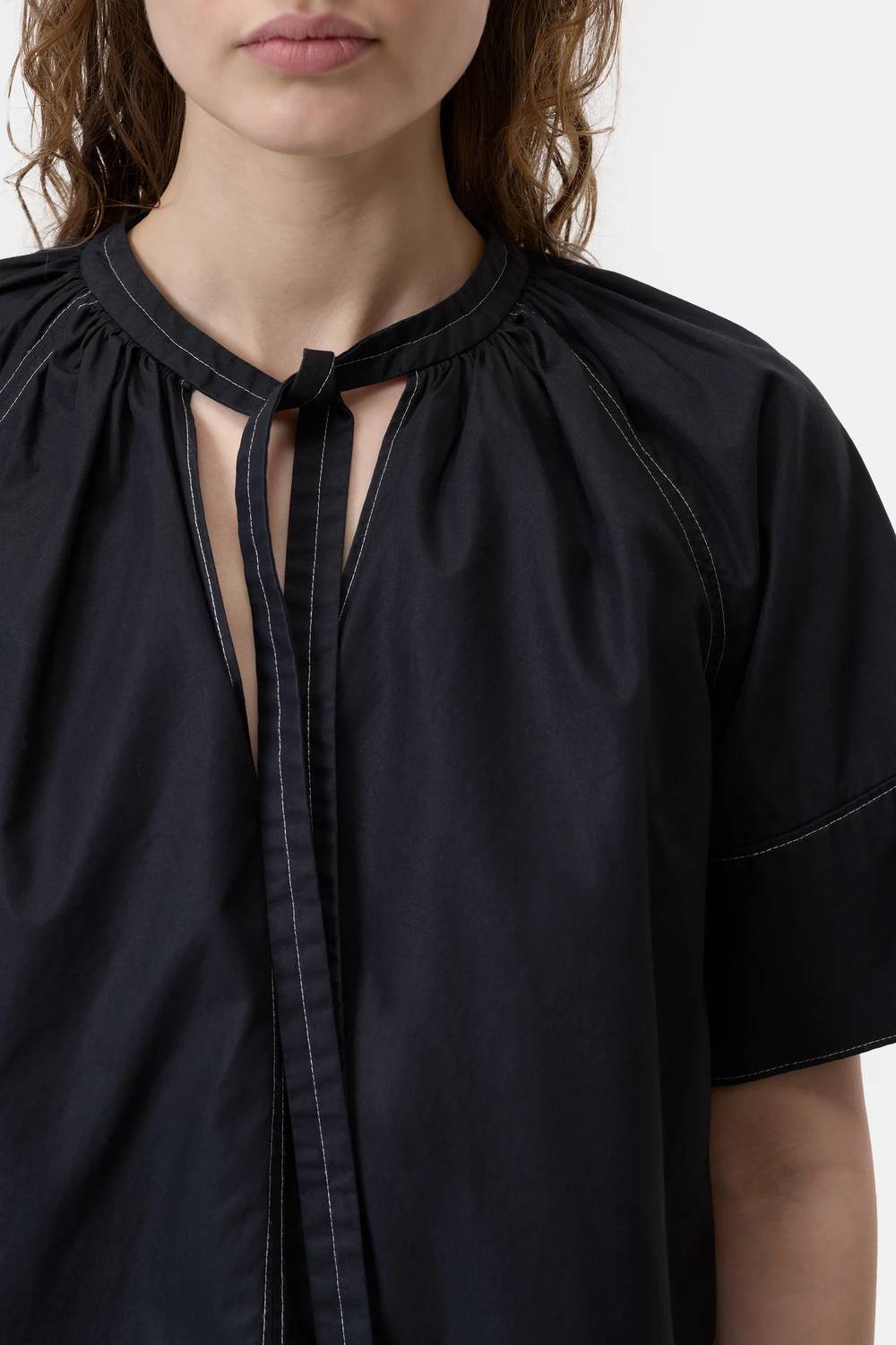 Closed - Cropped Top