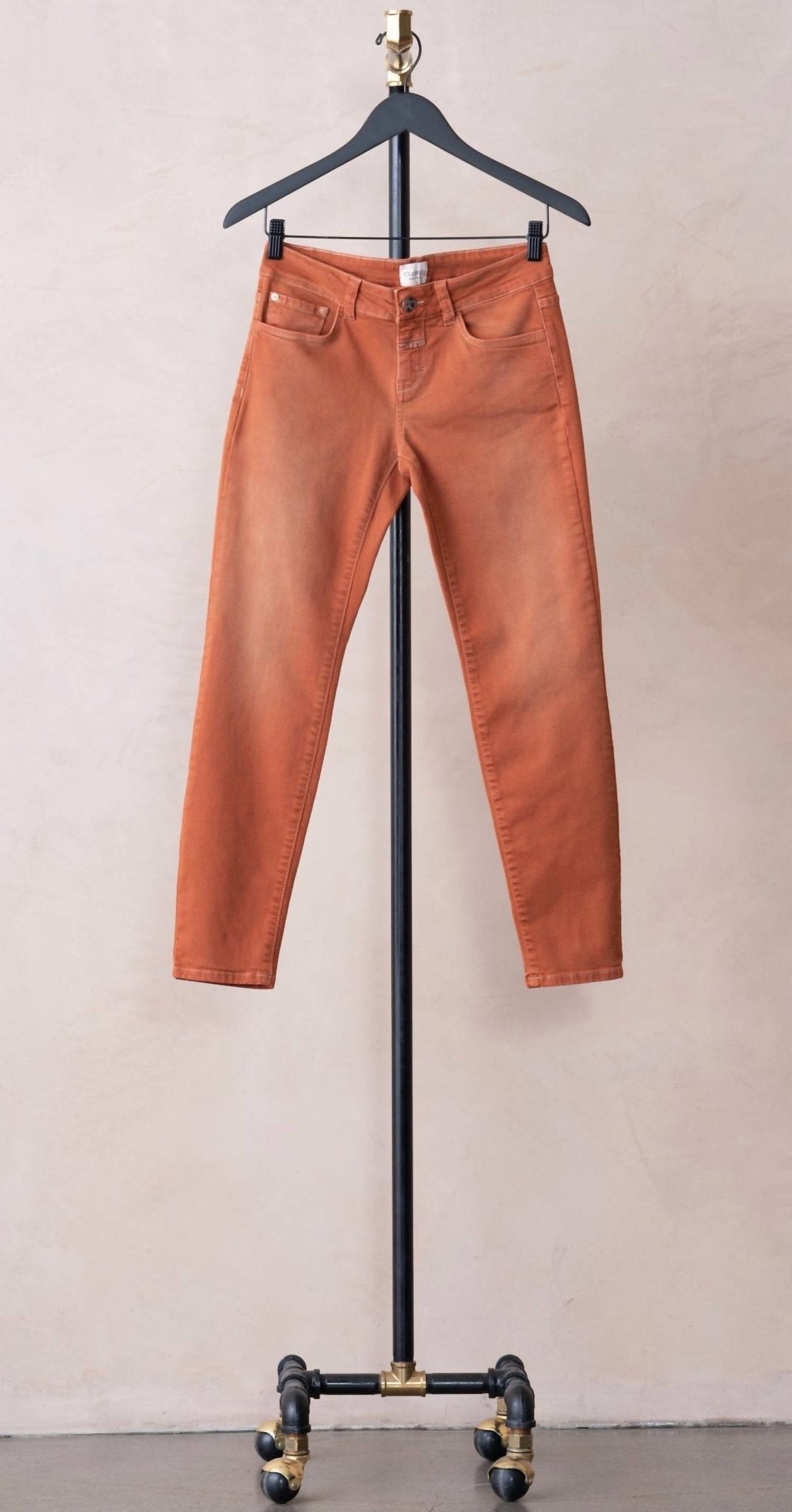 Closed - Mid Rise Slim Leg Jeans - brown - clothing - cotton