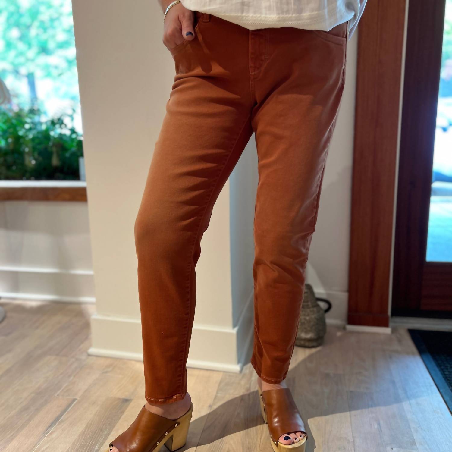 Closed - Mid Rise Slim Leg Jeans - brown - clothing - cotton