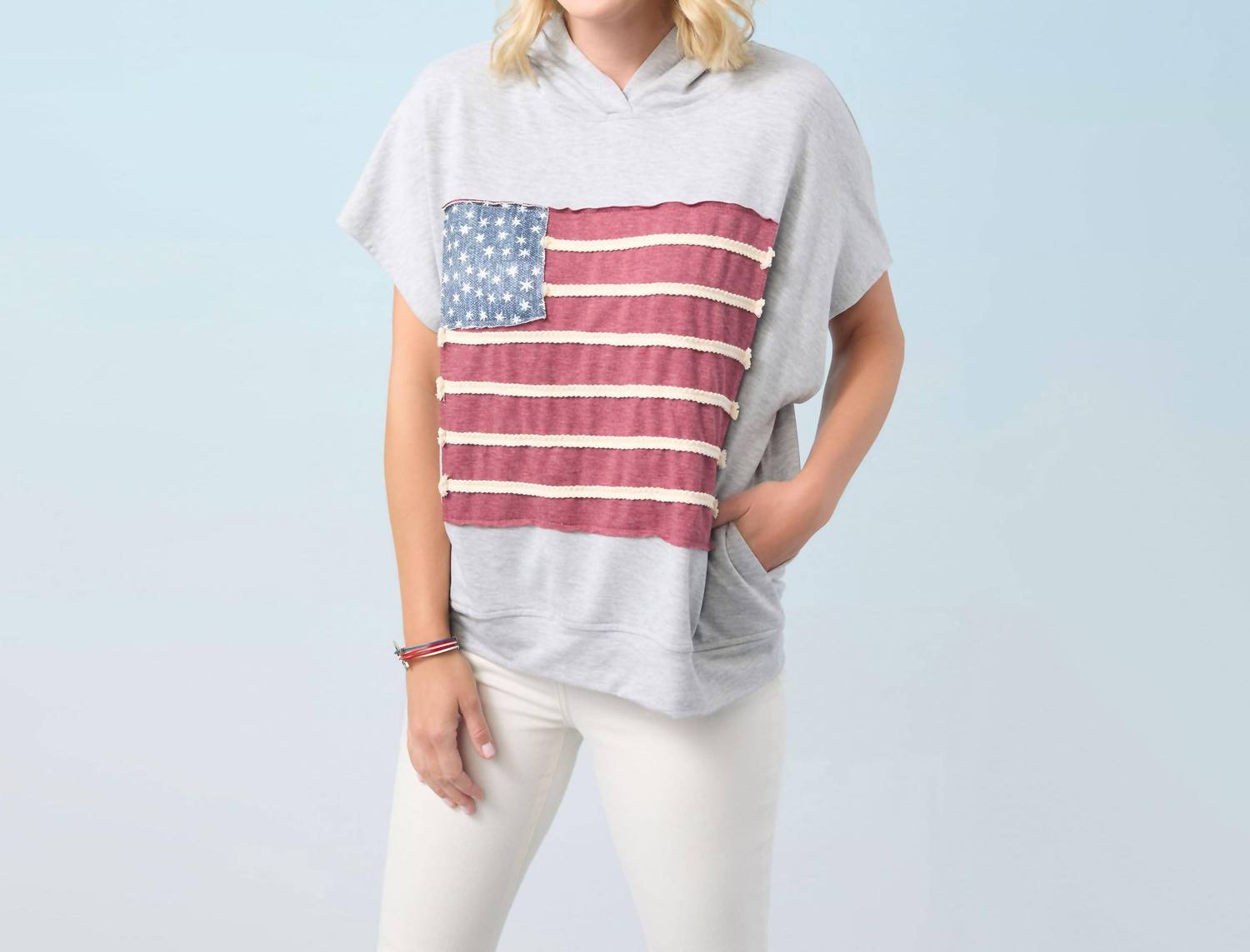 Coco + Carmen - Vintage Look Americana Patriotic Hooded Top - clothing - graphic - grey