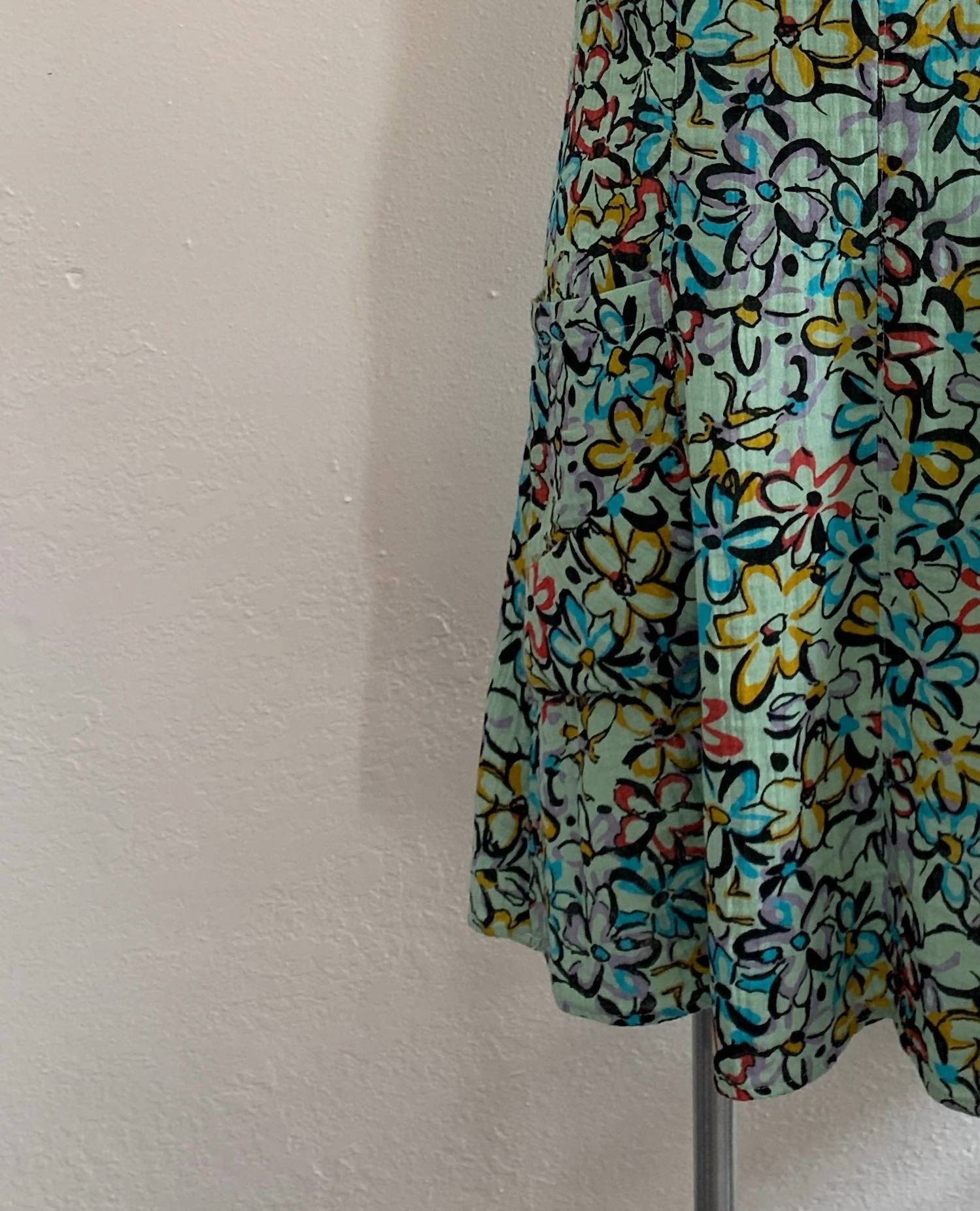 Color Me Cotton - V - neck Floral Dress - clothing - collection:vacationdresses(Auto) - dresses