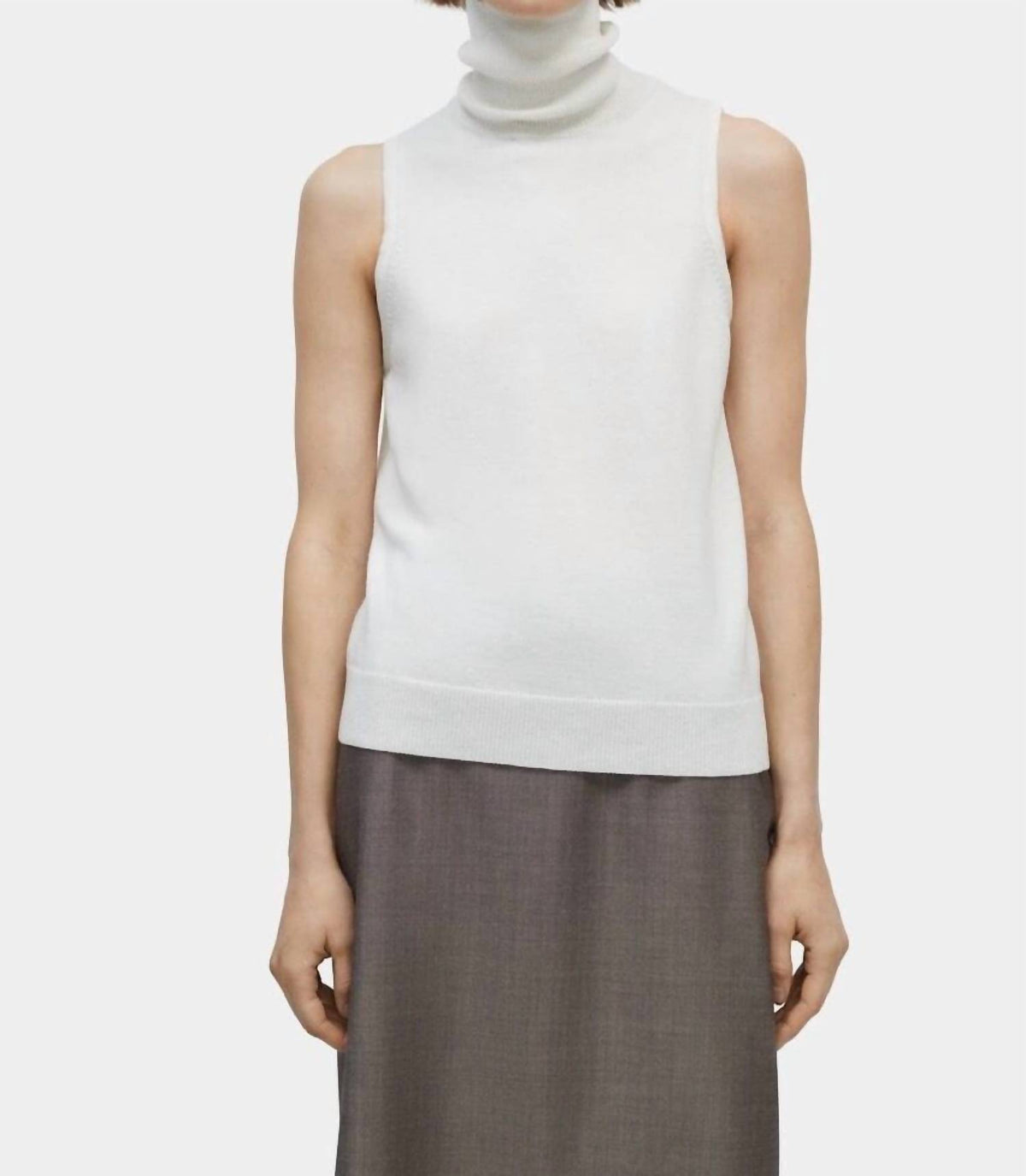 Cordera - Merino Wool Turtleneck Vest