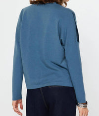 Current Air - Crew Blouse
