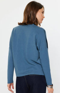 Current Air - Crew Blouse
