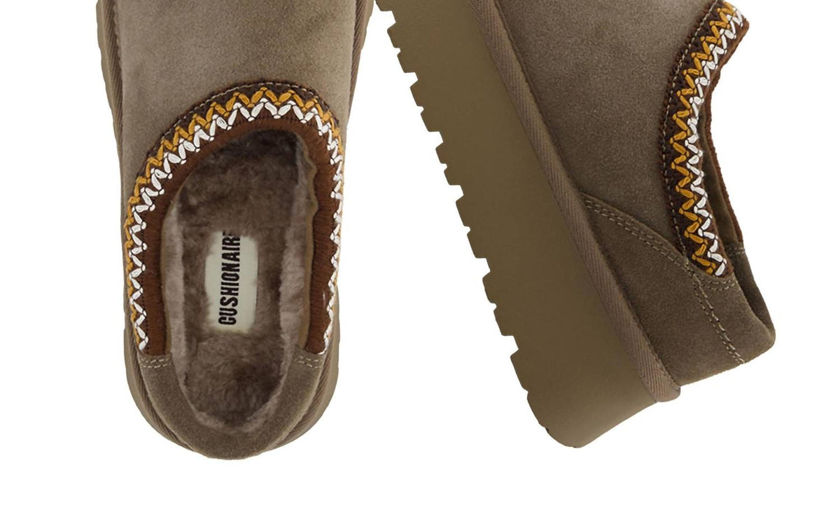 Cushionaire - Women's Kabuki Platform Mule Slippers