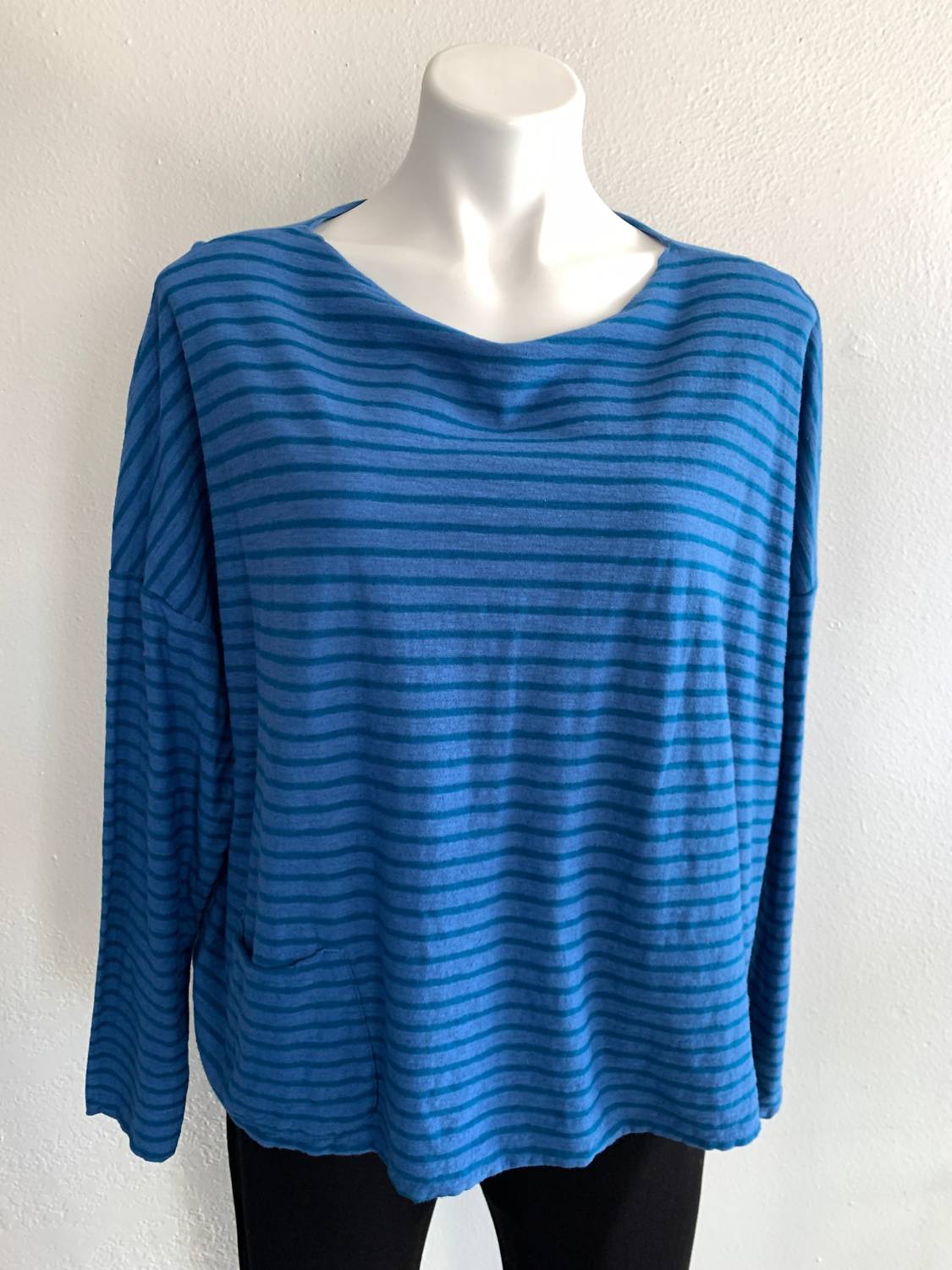 Cut Loose - Pocket Pullover - blue - clothing - cotton - blend