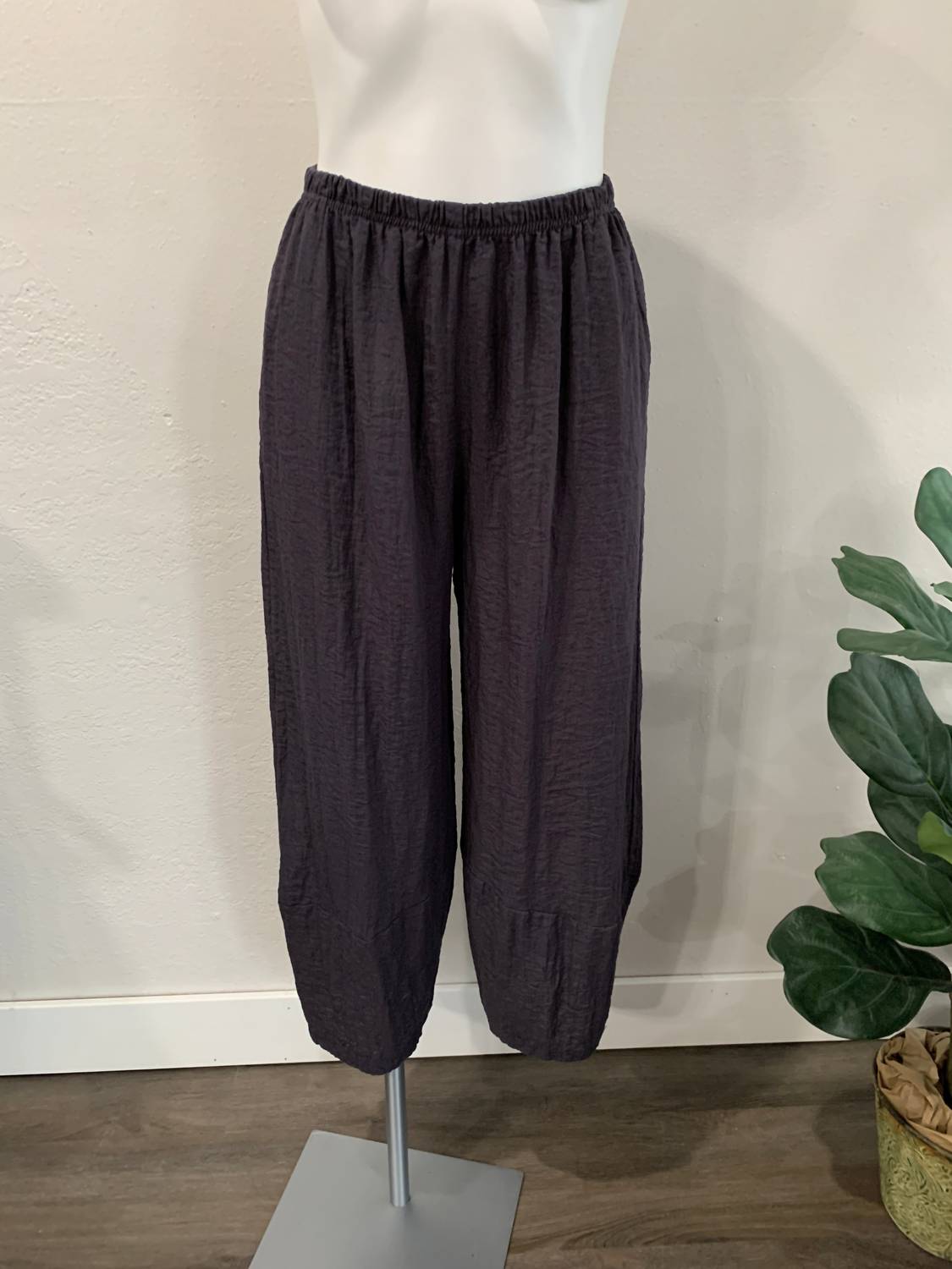 Cut Loose - Women's Lantern Pant - ankle - clothing - cropped