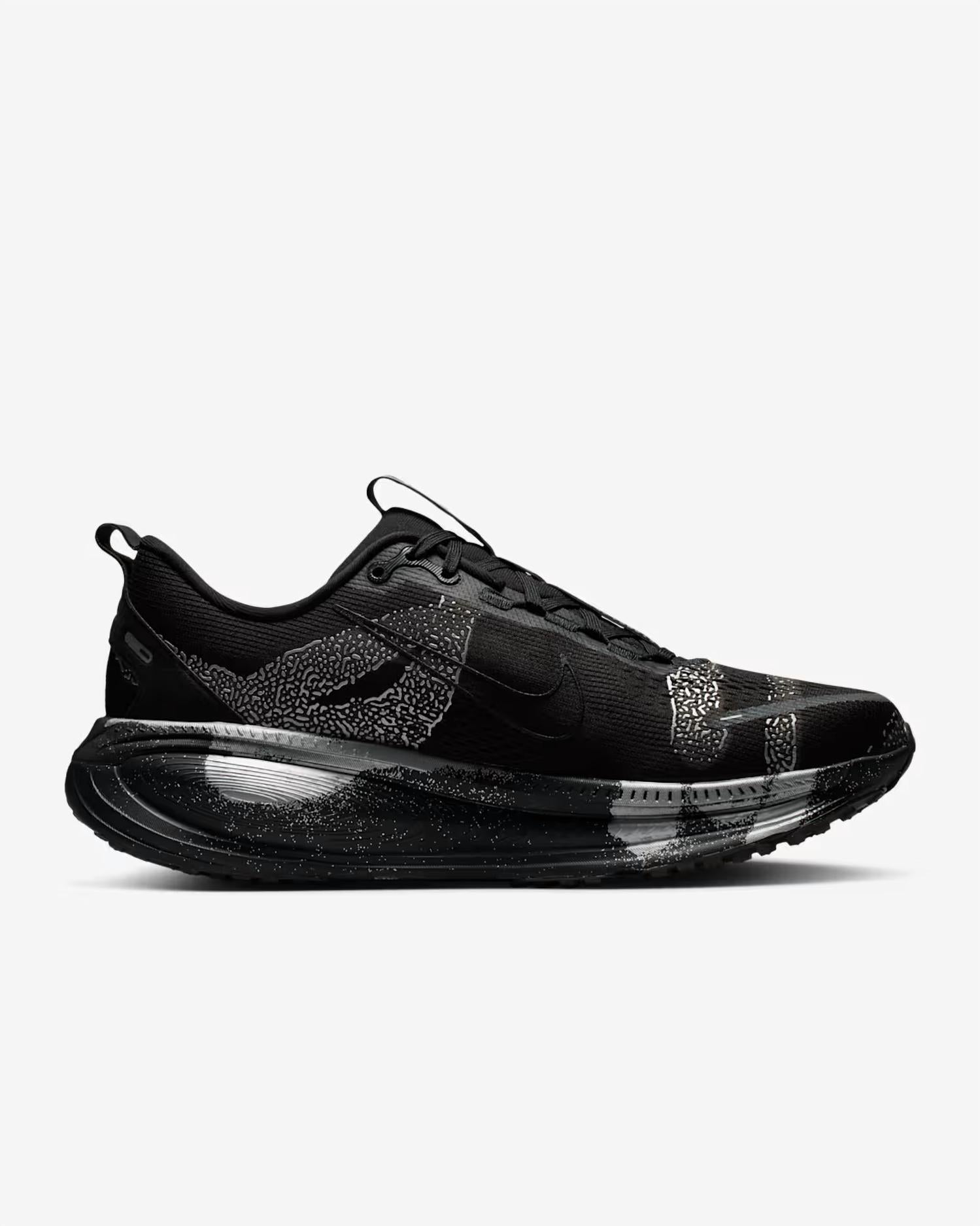 Nike - Men's Vomero 18 Disrupt Running Shoes