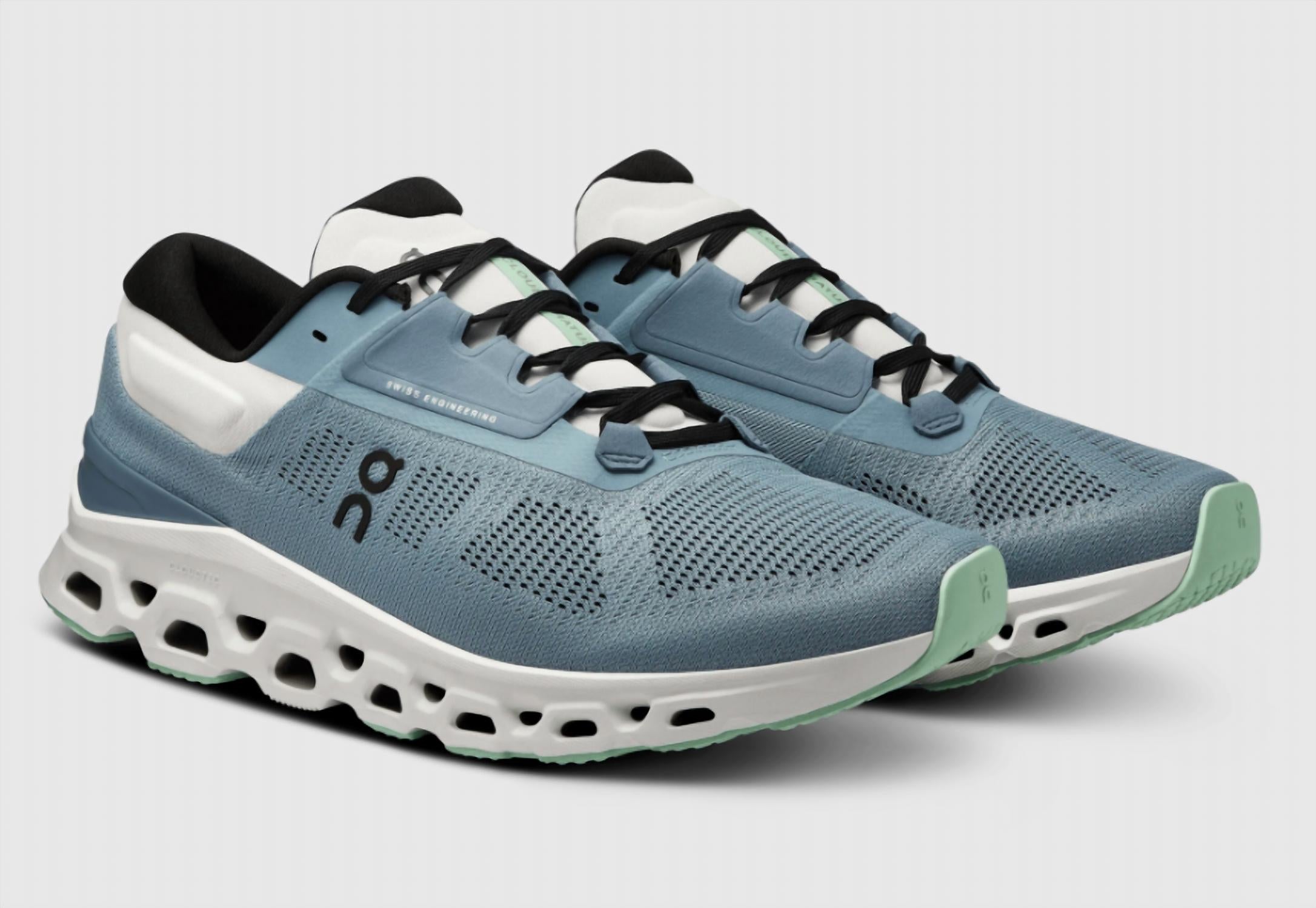 On - Men's Cloudstratus 3 Shoes