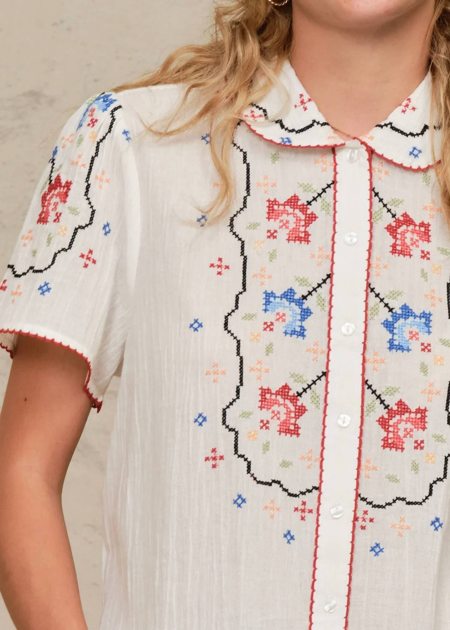 M.A.B.E. - Ruby Short Sleeve Top