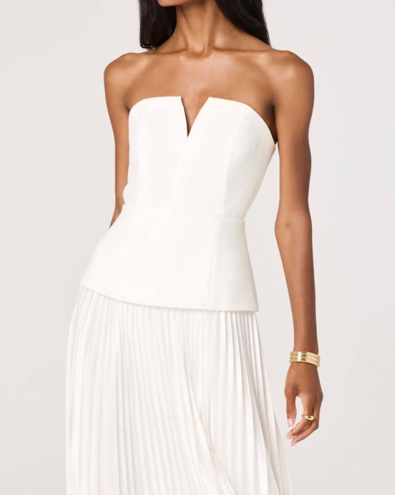 Astr - Aryana Pleated Dress