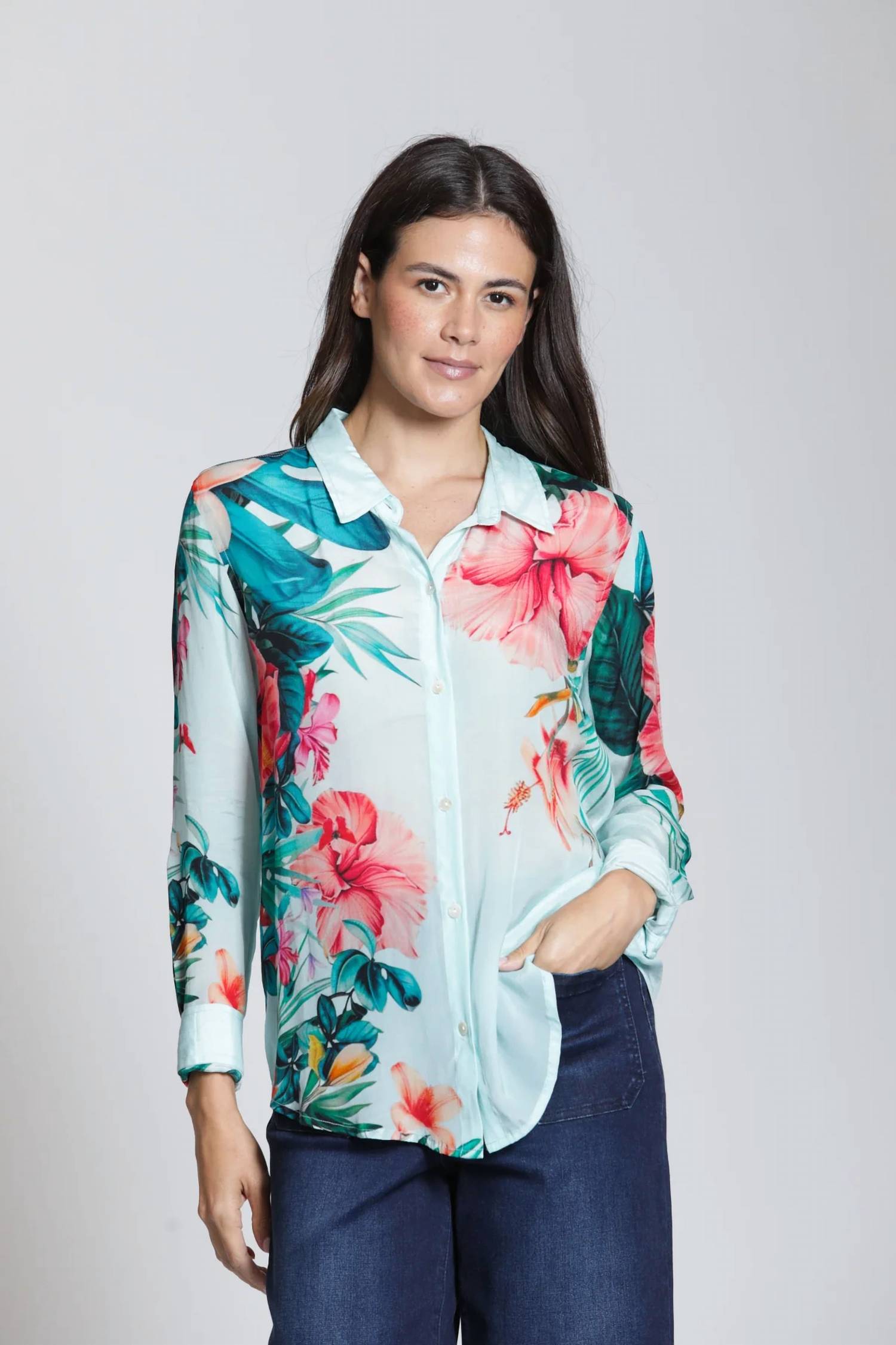 Apny - Roll Up Sleeve Top