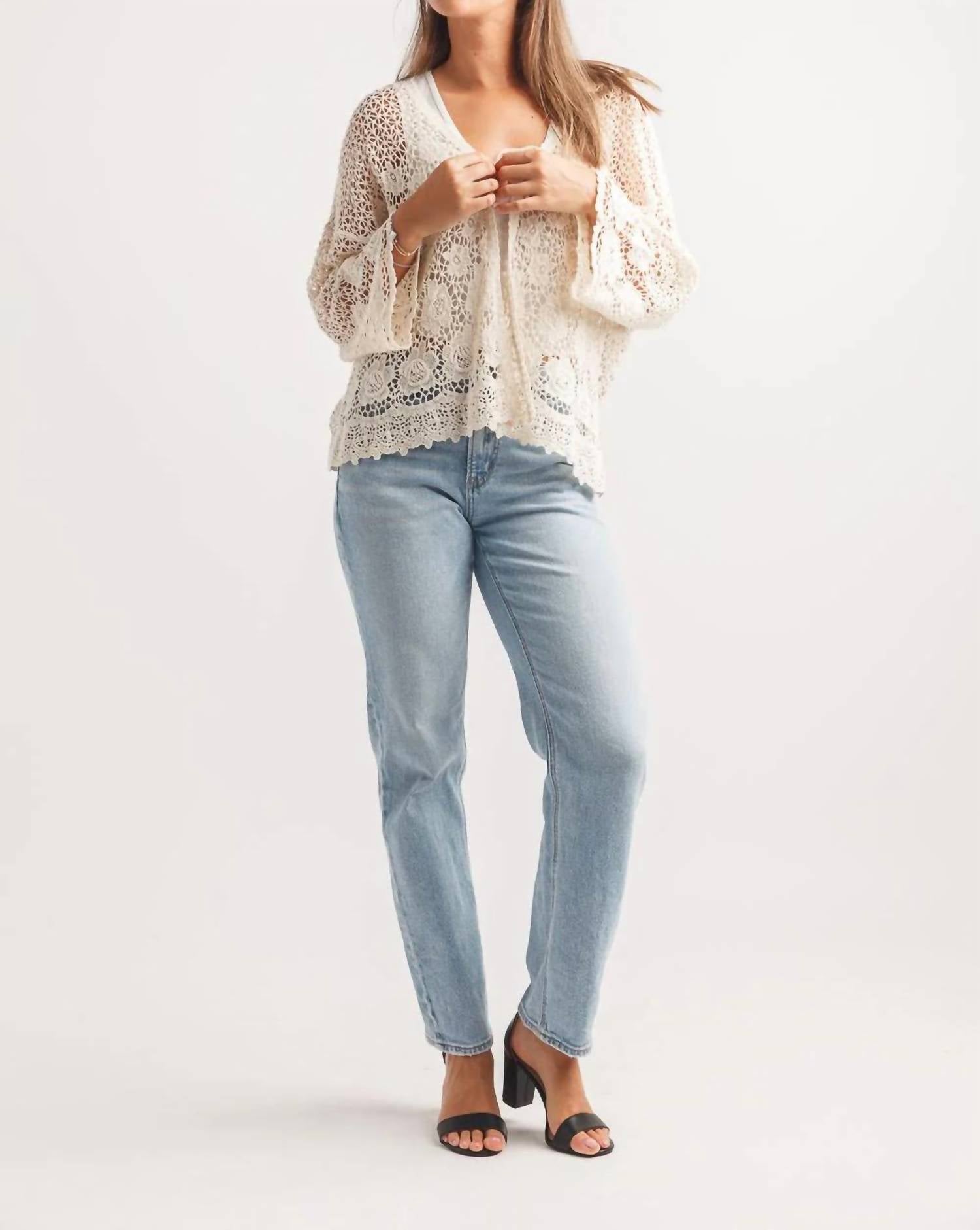 Papillon - Mesh Crochet Top With Ties