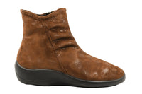 ARCOPEDICO Women's Paluma Boot in brown stardust - women's shoe