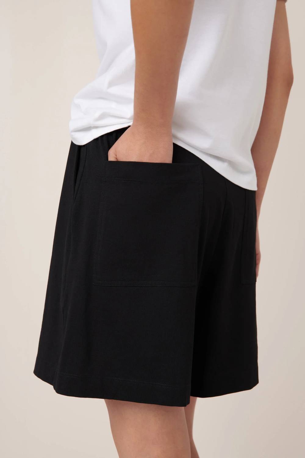 Kowtow - Drawcord Mid Rise Shorts