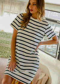 Vine & Love - Peri Stripe Knit Midi T-shirt Dress