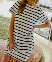 Vine & Love - Peri Stripe Knit Midi T-shirt Dress
