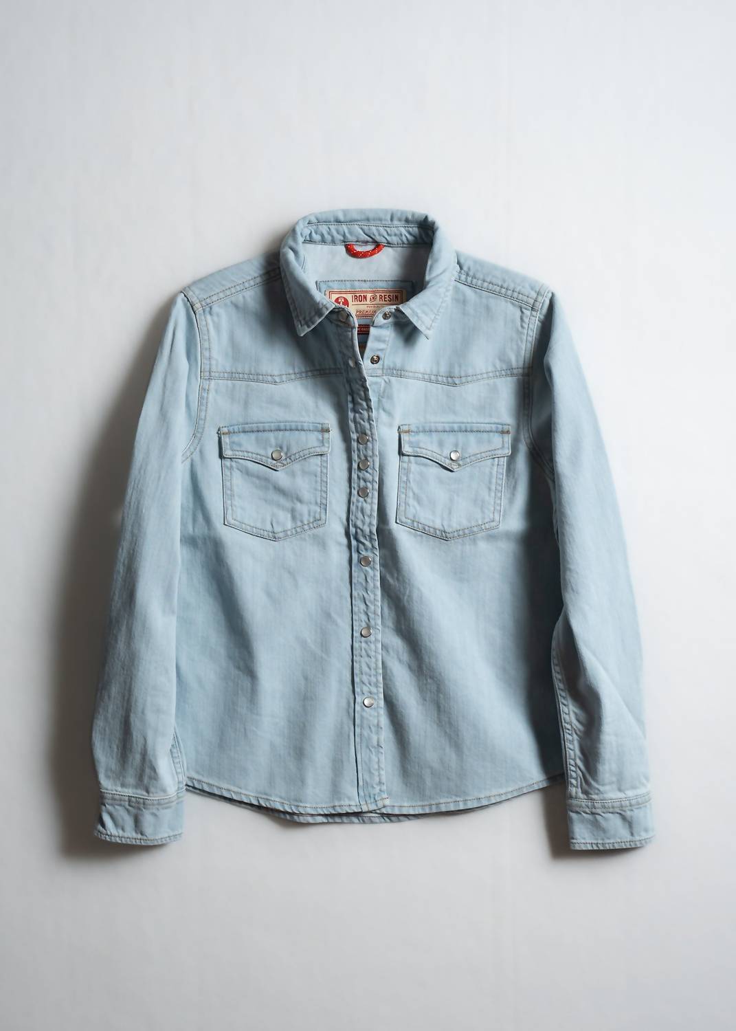 Iron & Resin Women's West Shirt in bleach - women's shirt
