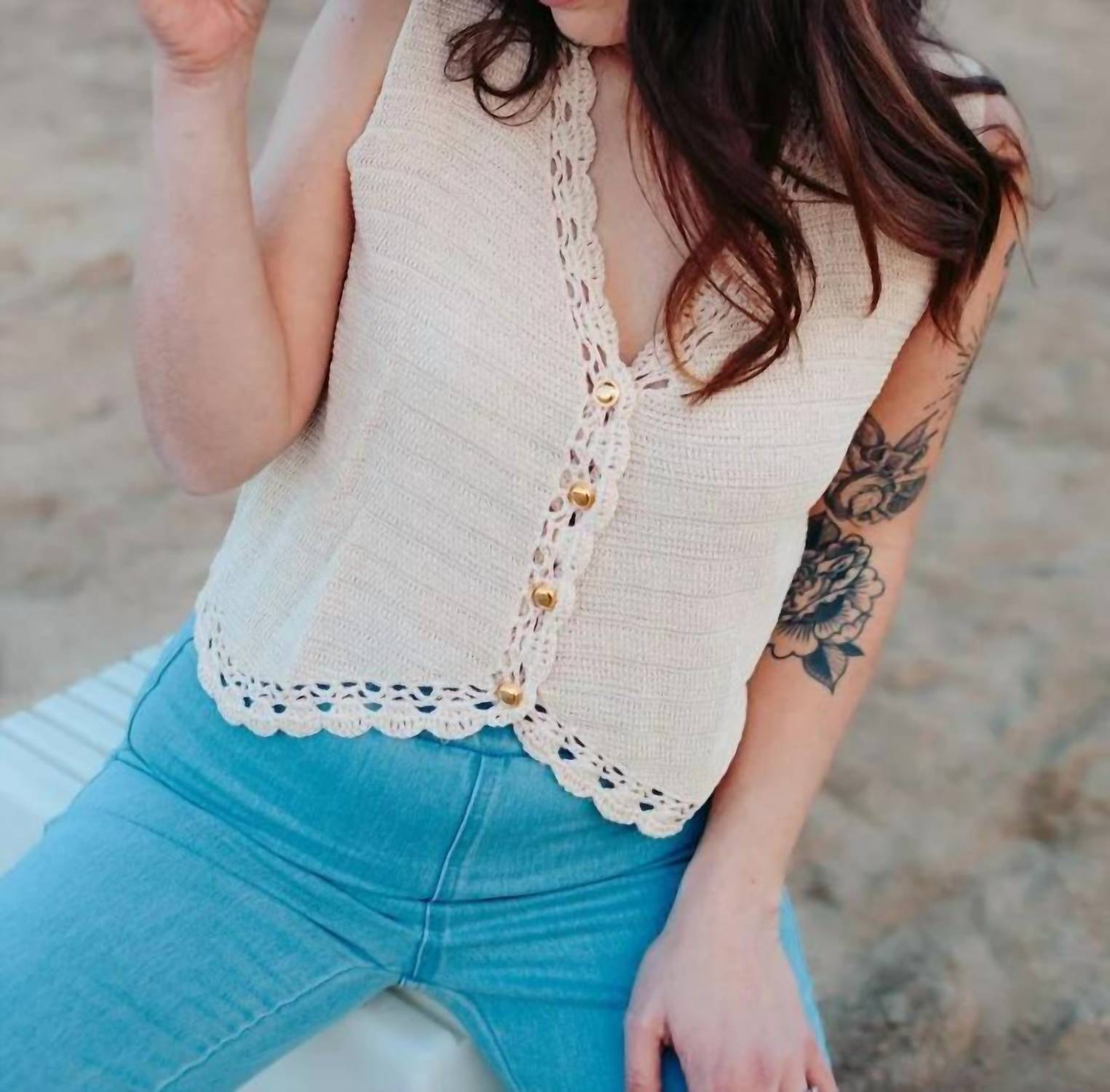 Anniewear - Cozy Classic Crochet Vest
