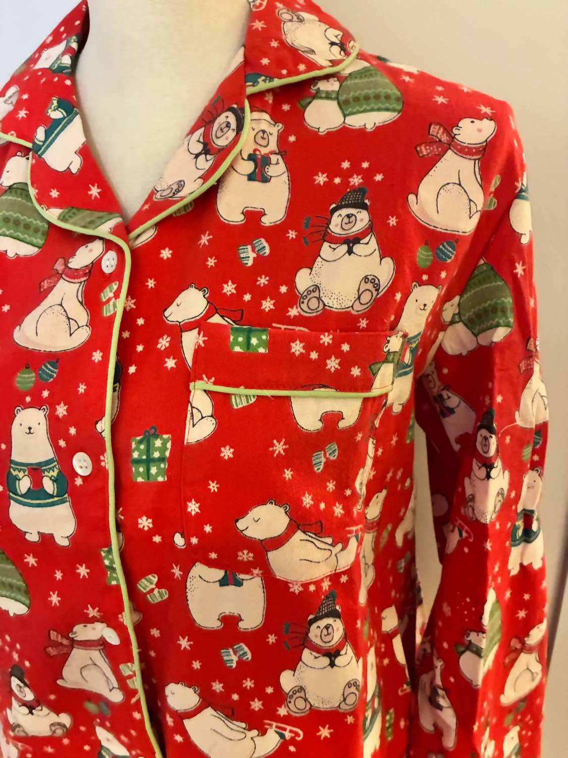 The Mahogany Store - Women's Flannel Pajama Set