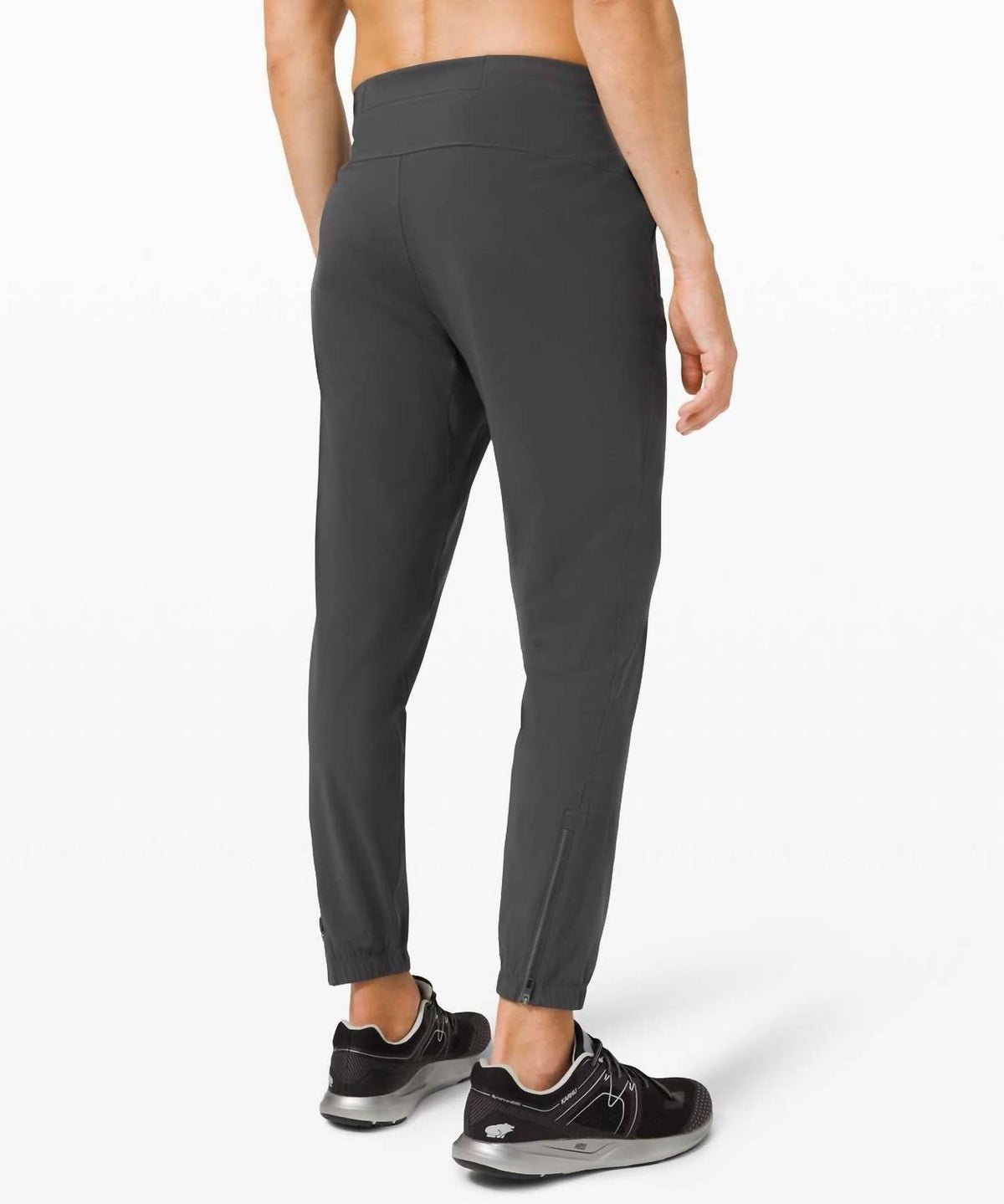 Lululemon - Surge Jogger
