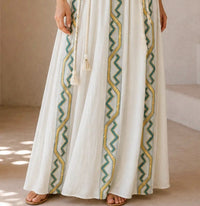 Mystery Resort - Verde Maxi Dress