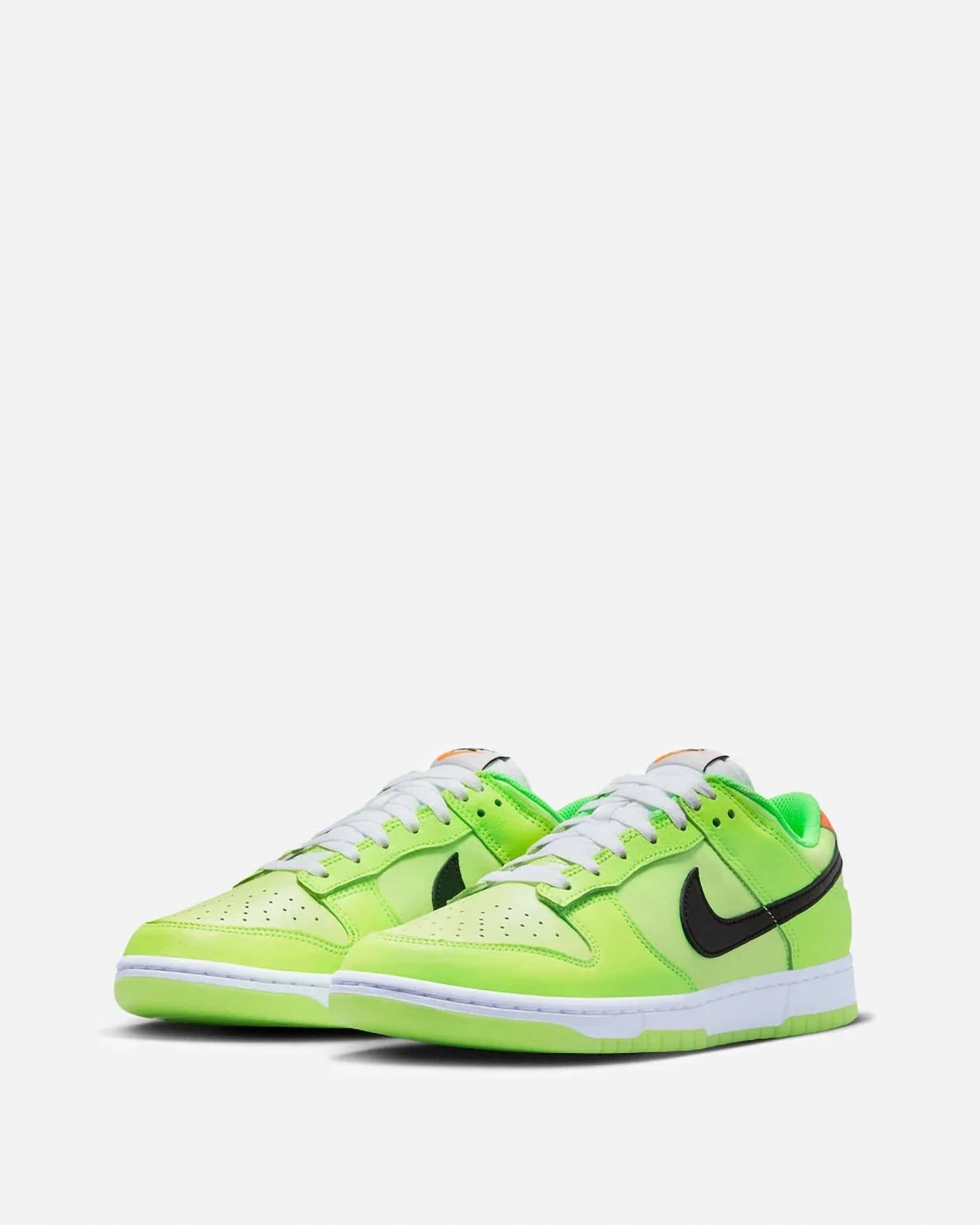 Nike - Men's Dunk Low Sneakers