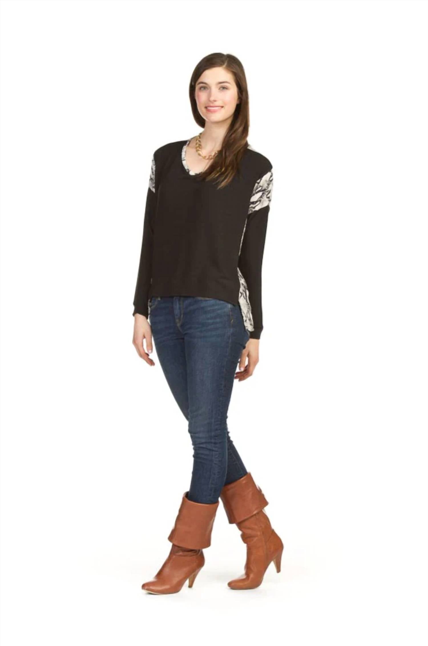 Papillon - Snake Print Georgette Detail Sweater