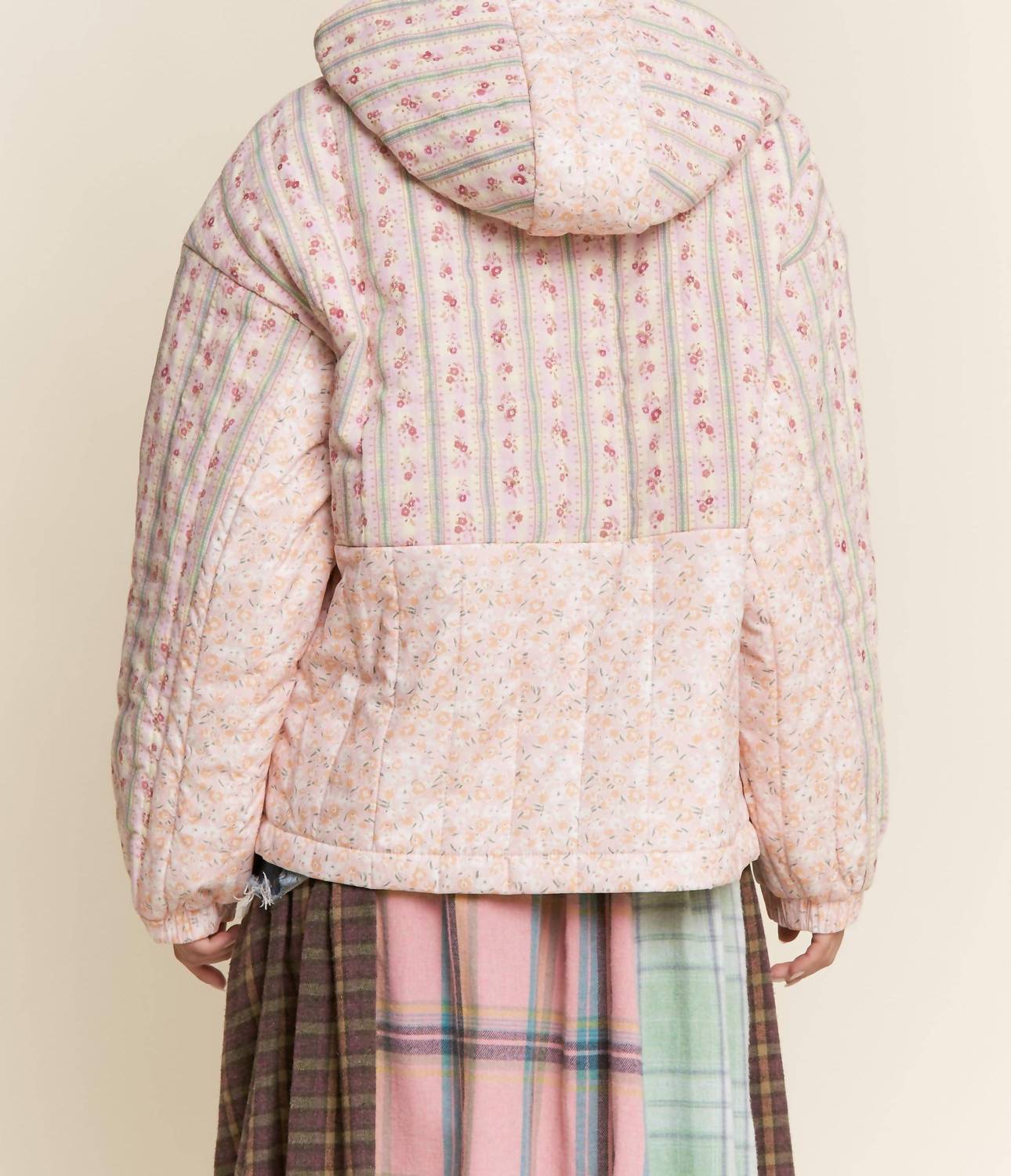 J.Nna - Floral Pattern Pull-over Sweater