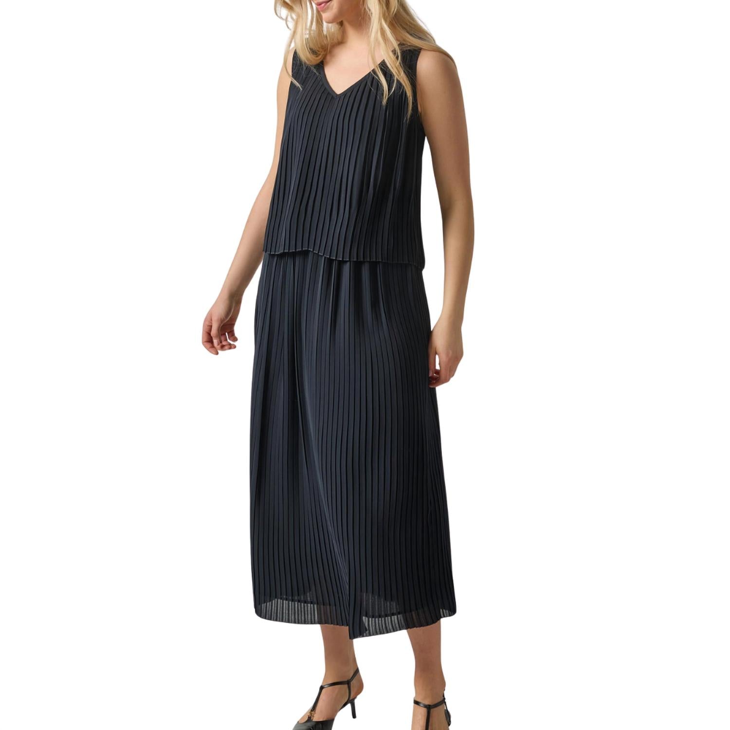 Lilla P - Pleated Maxi Skirt